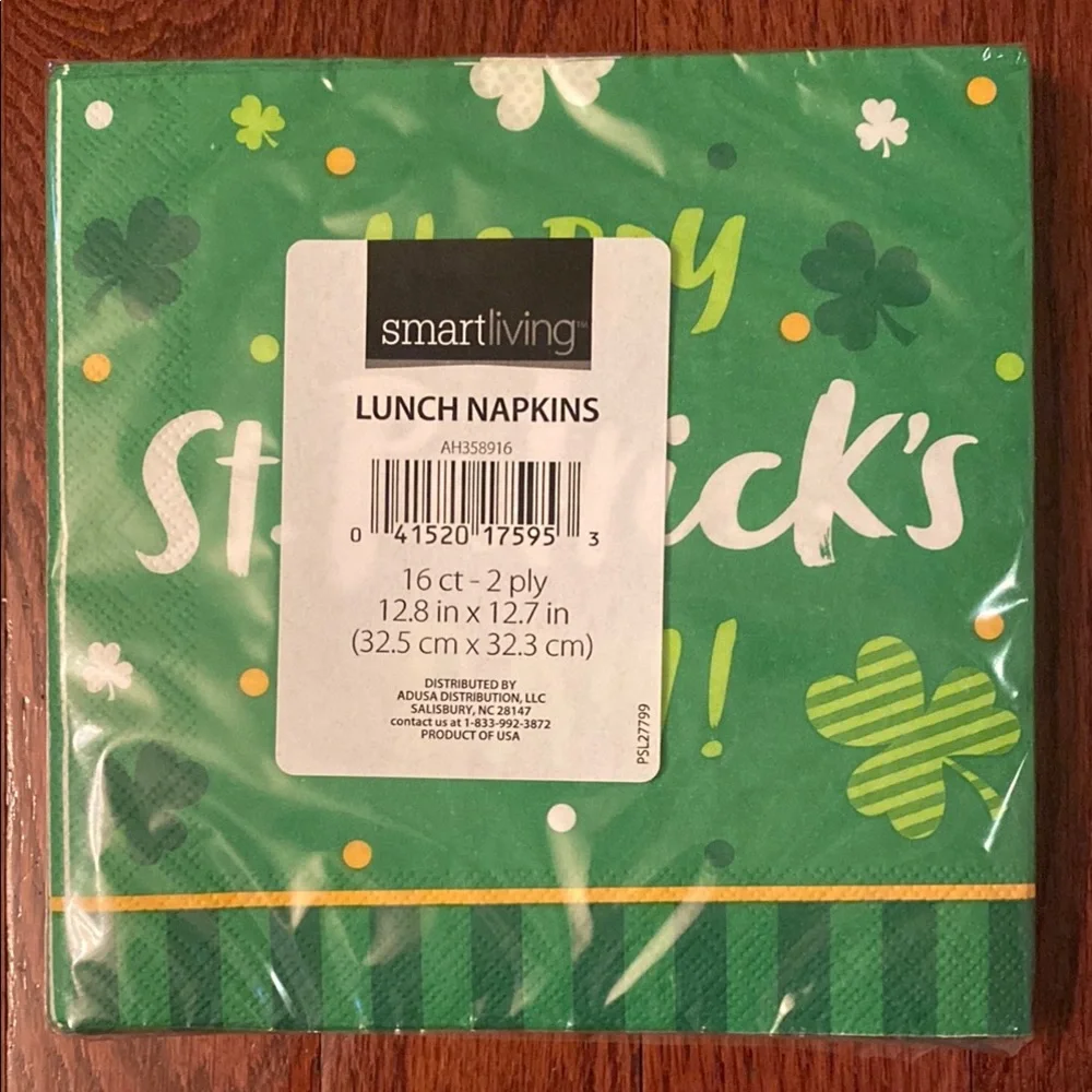 Smart Living Green Disposable Tableware for St. Patrick's Day
